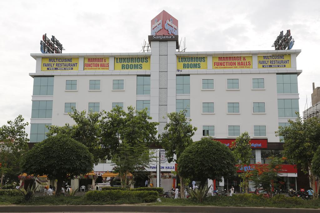 Hotel Swagath Grand Suchitra Hyderabad Exterior foto
