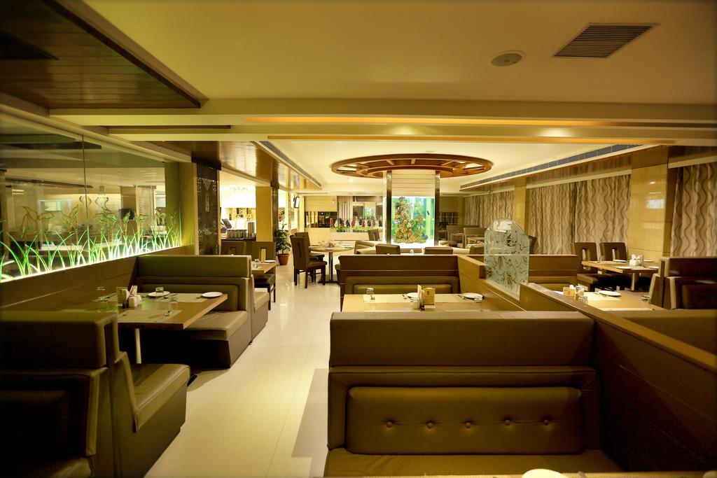 Hotel Swagath Grand Suchitra Hyderabad Exterior foto