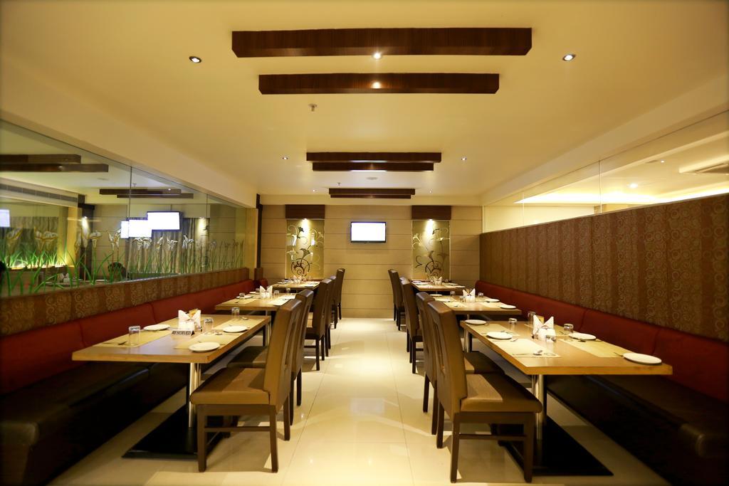 Hotel Swagath Grand Suchitra Hyderabad Exterior foto