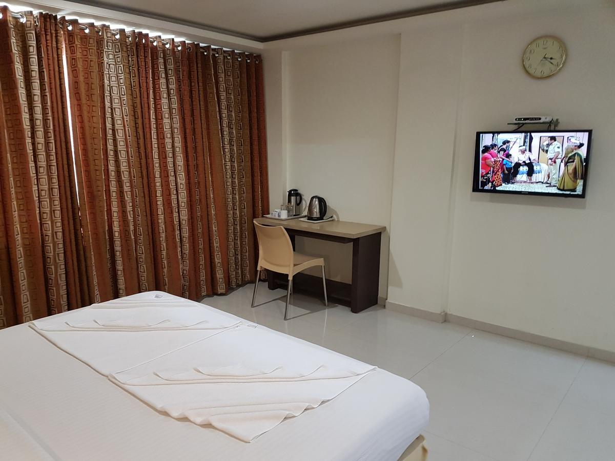 Hotel Swagath Grand Suchitra Hyderabad Exterior foto